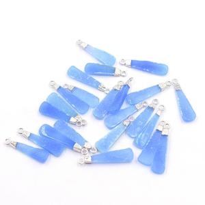 Colgante Druzy azul 28-30 MM forma de gota alargada con fianza latón plateado piedras preciosas hallazgos de joyería signo del zodiaco Capricornio - Product Image 1