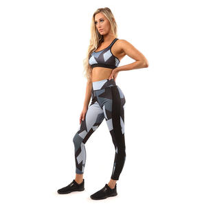 Ensemble Legging et Soutien-Gorge de Yoga Couleur Unie Tendance et Confortable Respirant Doux Sans Coutures Extensible dans les Quatre Sens Écologique pour Femme - Product Image 2