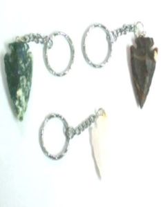 ผู้จัดจำหน่ายหินธรรมชาติเพื่อการบำบัด  ขายพวงกุญแจหัวลูกศรประดับอัญมณีหลากชนิด : พวงกุญแจหัวลูกศรประดับอัญมณีหลากชนิดสำหรับขาย - Product Image 1