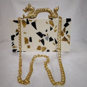 Pochette de fête en résine pour femmes, sac de soirée en résine pour pièces, porte-monnaie fantaisie - Product Image 1