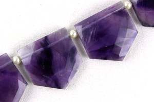 Meilleure qualité 4 pièces améthyste bleue naturelle pierres précieuses facettes Pentagone forme Briolette perles pour la fabrication de bijoux - Product Image 3