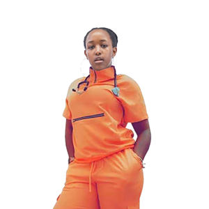 Uniformes de manga corta para enfermeras, conjunto de pantalones apilados con volantes para correr, venta al por mayor - Product Image 3