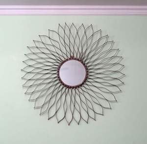 Hot Vantage Moderne Fantaisie Luxe Qualité supérieure Unique Rond fantaisie miroir fantaisie fer chaud look designer miroir mural pour un usage domestique - Product Image 2
