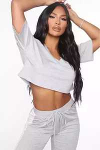 ชุดวอร์มผ้าฝ้ายเสื้อครอปไซส์ XL สำหรับผู้หญิงชุดออกกำลังกายผ้าคอตตอนพิมพ์โลโก้ได้ตามต้องการชุดวอร์มครึ่งตัวมองเห็นได้ชัดเจน - Product Image 3