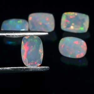 Alta calidad al por mayor de piedras preciosas sueltas 8X10mm facetado blanco Natural ópalo etíope precio de fábrica cojín piedra preciosa - Product Image 4