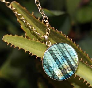 Pendentif Oeil Turc et Pendentif Yin Yang avec Bracelet en Argent Plaqué Or Dainty Labradorite Bol Pendentif Voiture Pendentif Parfum - Product Image 2