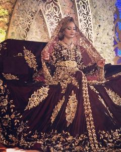 Caftán marroquí largo hasta el suelo de lujo-Vestido de novia con rastro largo y trabajo hecho a mano Zardozi 3D | Diseño 2019 - Product Image 1