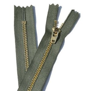 Venta al por mayor OZL Marca Extremo abierto Cremallera decorativa Zapatos Prendas Bolsas Almohadas Textiles para el hogar-Cremalleras largas de poliéster de nailon duradero - Product Image 2