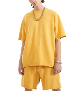 ชุดเสื้อยืดและกางเกงขาสั้น,ชุดเสื้อผ้าแฟชั่นทรงหลวมใส่ได้ทั้งชายและหญิง - Product Image 1