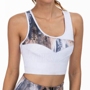 Ensemble d'entraînement pour femmes à la mode bonne qualité vêtements de sport de yoga sans couture grande taille caractéristiques imperméables ensembles de vêtements de yoga à motif solide - Product Image 5