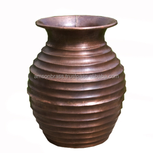 Solid Metal Flower Pot & <b>Planter</b> for Home & Office Outdoor Decoration Luxury Design Handmade <b>Planter</b> <b>Gold</b> - Product Image 1