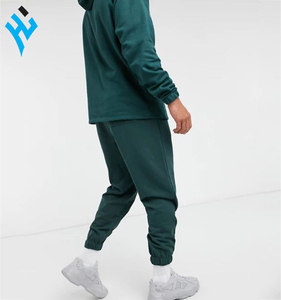 Top qualité vente en gros mode hommes survêtement personnalisé 100% coton tissu doux Logo personnalisé couleur unie pour hommes survêtement - Product Image 6