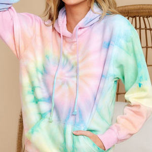 Usine personnalisée de haute qualité femme recadrée laine à capuche cravate-teinture surdimensionné haut court avec capuche cravate-teinture femme sweat à capuche Shorts - Product Image 3