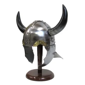 角Viking盔甲头盔，希腊头盔，中世纪头盔