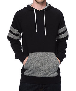 Descubre sudaderas con capucha personalizadas de alta calidad para hombres, desde estilos de lavado ácido desgastados hasta ropa de calle de gran tamaño y diseños de ajuste de lujo - Product Image 3