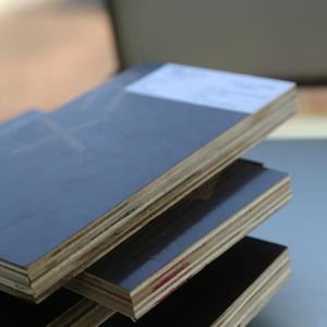 Contreplaqués pour hôtels au design moderne du fabricant vietnamien E0 Film à noyau d'émission de formaldéhyde fabriqué à partir d'acacia d'eucalyptus - Product Image 1