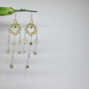   Pendientes artesanales de cuentas de semillas estilo bohemio mágico - Pendientes amarillos tipo candelabro - Product Image 1