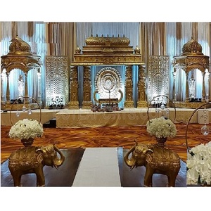 Décoration de scène dorée pour mariage Manavarai, décoration de scène de mariage traditionnelle sri-lankaise, aménagement de scène Manavarai sri-lankaise, Californie - Product Image 1