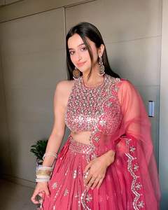 พราวและน่าประทับใจของผู้หญิงหนัก Georgette ลำดับ Zari แฟนซีทำงาน Lehenga Choli กับผีเสื้อสุทธิ Dupatta - Product Image 3