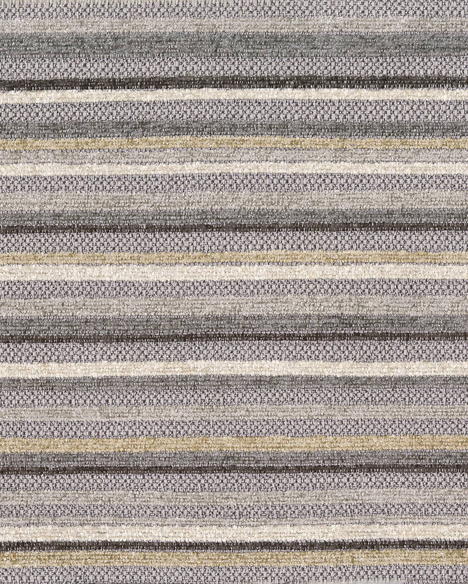 สีเทาเข้ม