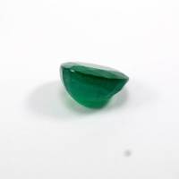 Émeraudes vertes en vrac naturelles ovales transparents d'origine zambienne non traités meilleur prix de l'Inde produit en vrac fait à la main
