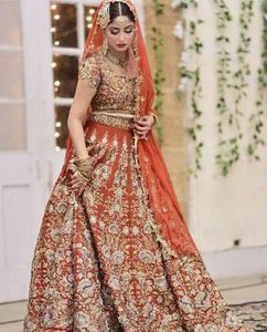2021 elegante indio/pakistaní seda nupcial Lehenga Choli bordado pesado Zardozi trabajo nuevo conjunto de boda - Product Image 1