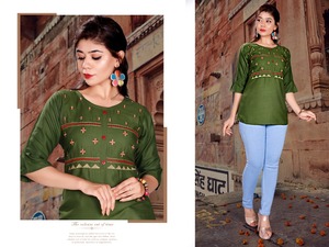 Belle broderie tops femmes pour l'été casual linge blouses Offre Spéciale produits - Product Image 4