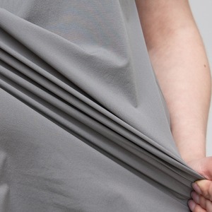 ชุดยูนิฟอร์มพยาบาลผ่าตัดแบบสั่งทำคุณภาพสูง ชุดทำงานทางการแพทย์สำหรับผู้หญิง ระบายอากาศได้ดี ผลิตโดยผู้ผลิต OEM สำหรับโรงพยาบาล - Product Image 6