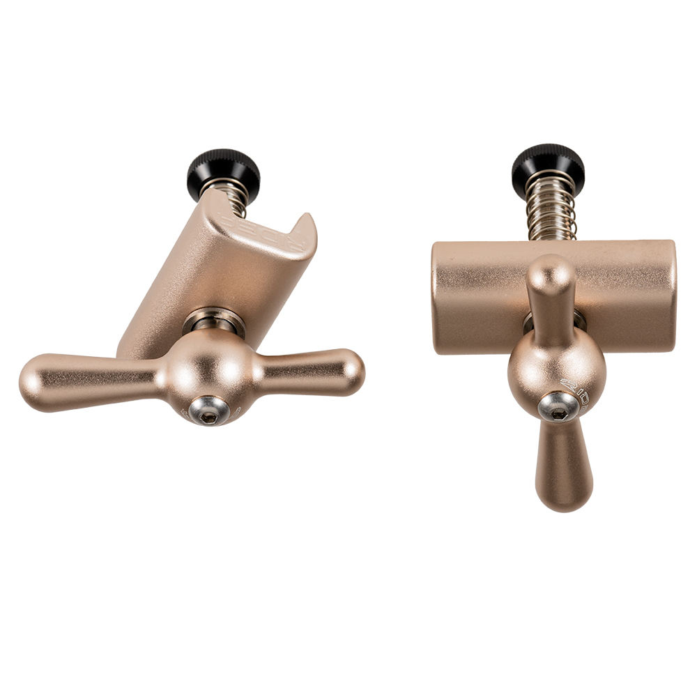 สีแดงด้าน