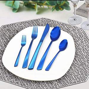 Juego de Cubiertos de 5 Piezas con Acabado PVD Apto para Alimentos, Hecho a Mano por KSN - Product Image 1