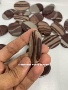 หินกังวลคริสตัลธรรมชาติขายส่งและหินอัญมณีหลากหลายรูปแบบมาสค็อตหินบำบัด - Product Image 4