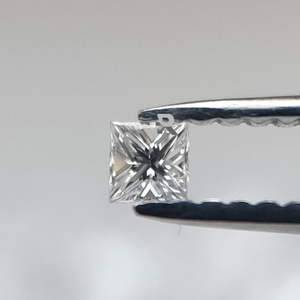 Diamantes sueltos con forma de princesa de fantasía blanca natural 2,8-3,0 MM DEF Color VS Claridad - Product Image 2