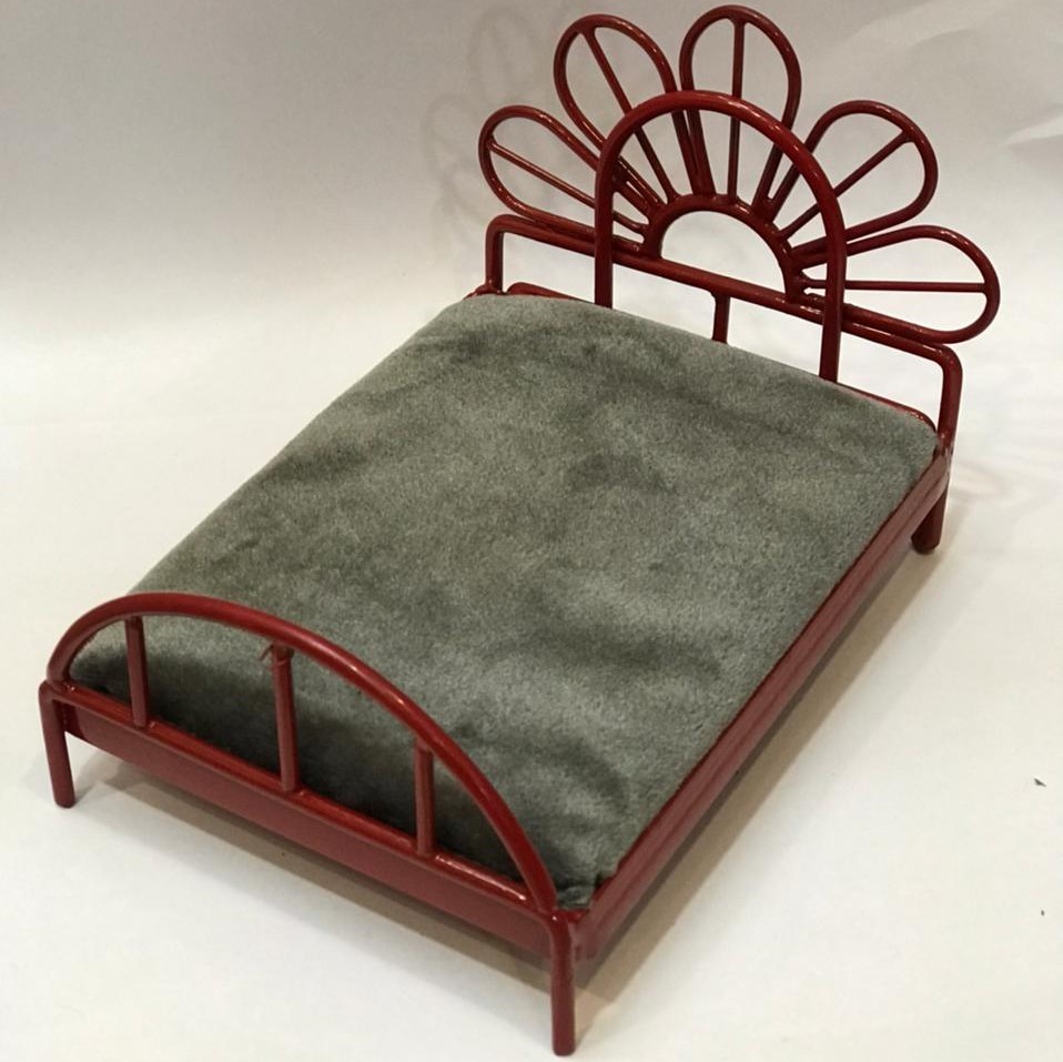 1/12 Scale Miniature Metal Bed With Mattress for Dollhouse Best Supplier for Miniature Products High Quality Furniture for Doll