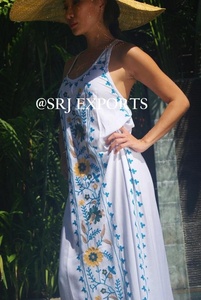 Classico Superiore di Alta Tenacità Donne Lungo <span class=keywords><strong>Boho</strong></span> <span class=keywords><strong>Chic</strong></span> Vestiti di Estate Floreale Ricamato Volant Inferiore Posteriore Meno Sexy Maxi <span class=keywords><strong>Vestito</strong></span> - Product Image 3