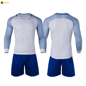 Uniforme de Fútbol Deportivo para Jóvenes, en Tallas Personalizadas, Diseño de Impresión por Sublimación, Uniforme de Fútbol de Buena Calidad para Equipo - Product Image 4