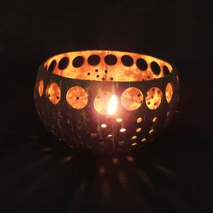 เชิงเทียนกะลามะพร้าวโคมไฟดีไซน์แฟนซีสำหรับตกแต่งบ้านงานฝีมือจากเวียดนาม - Product Image 3