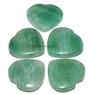 Cristales de corazón de Aventurina verde, piedras preciosas de Feng Shui de estilo curativo y amoroso talladas a mano de La India - Product Image 1