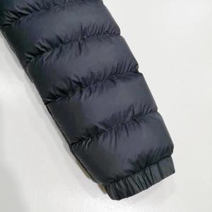 Veste matelassée à logo personnalisé pour hommes et femmes veste de rue manteau à bulles d'hiver par temps froid - Product Image 6