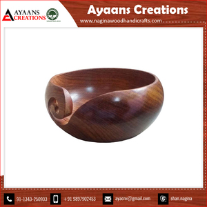 AYAANS-Cuenco de madera decorativo para el hogar, soporte de madera de pino grabado hecho a mano para regalo de Navidad, arte y decoración - Product Image 3