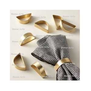 Porte-serviettes en laiton à motif feuille, qualité supérieure, taille et forme personnalisées, pour mariage et fêtes. - Product Image 4