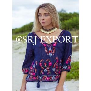 Chemisier Vintage blanc avec broderie Paisley Aari, Boho, manches 3/4, String de plage, bohème, haut de gamme, mode indonésiene, été - Product Image 1