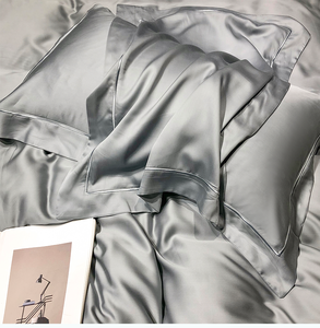 <strong>Light</strong> <strong>Grey</strong> Customised Size Silk <strong>Bedding</strong> Four Pieces Silk Bed Sheets <strong>Bedding</strong> Set 100% Mulberry Silk - Product Image 4
