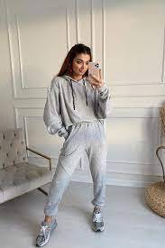 wholesale Custom Rhinestone Design High Quality Casual 100% Cotton Women Winter Crop Top <b>Plain</b> <b>Tracksuit</b> - Product Image 6