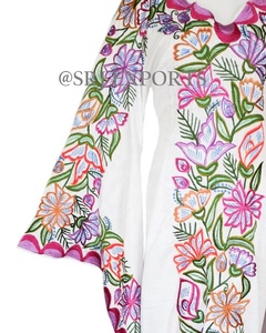 Caftan maxi bohème brodé de fleurs sauvages, couleur vibrante, manches papillon, dentelle, lavable, élégant, longueur au sol - Product Image 2