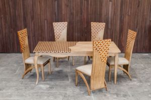 โต๊ะอาหารไม้เนื้อแข็งฮัดสัน ดีไซน์โดดเด่น ผิวสัมผัสธรรมชาติ เหมาะสำหรับห้องนั่งเล่น บ้าน โรงแรม เฟอร์นิเจอร์รับรองมาตรฐาน FLEGT - Product Image 4