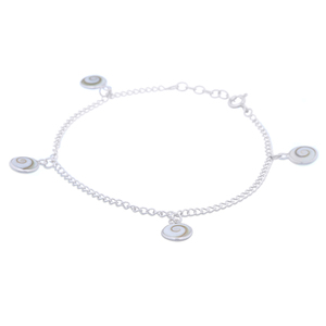 Pulsera de plata con conchas de ojo de mar, colgante - Product Image 2