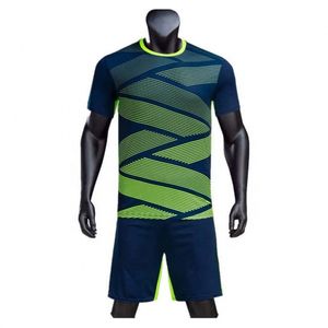 Uniforme de Fútbol de Poliéster de Alta Calidad con Diseño Personalizado, Corte Automatizado, Ligero, de Secado Rápido, Bajo MOQ, Sublimación para Adultos - Product Image 6