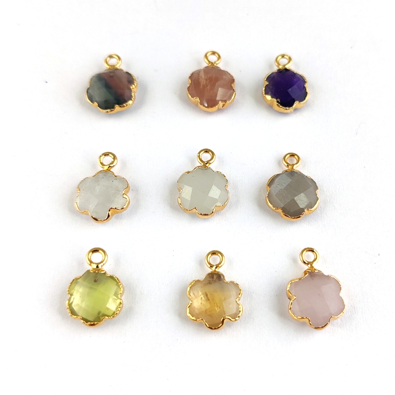 เช่นเดียวกับรูปถ่าย