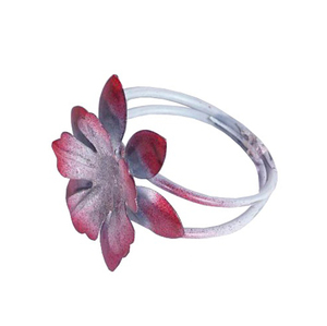 Anneau de serviette en métal fait main, porte-serviettes rond pour la décoration de table de mariage ou de fête, en stock - Product Image 3