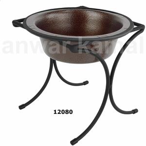 Comedero para perros con soporte de hierro negro de Metal más demandado de Venta caliente con tazón martillado - Product Image 1